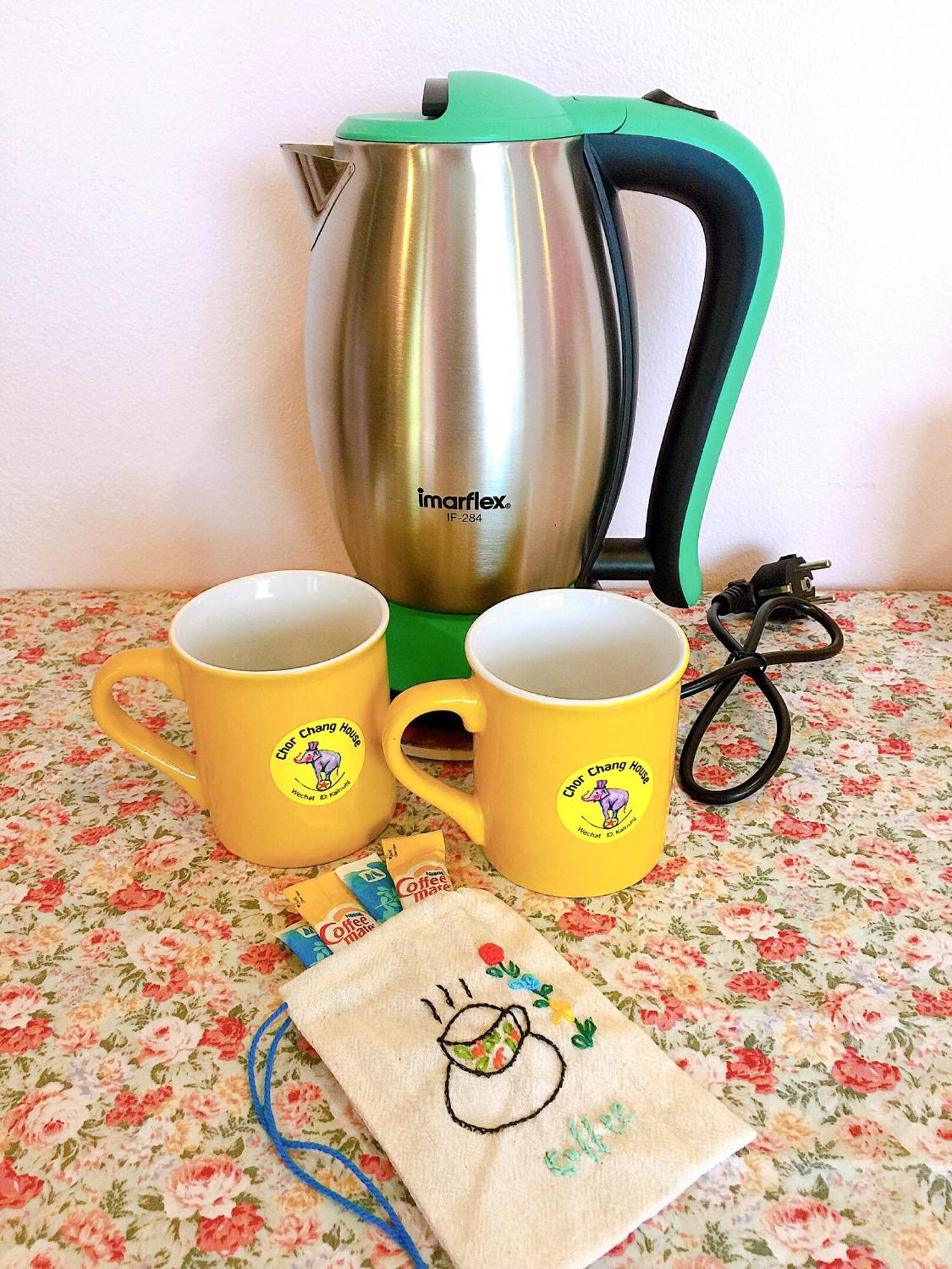 チエンマイ チョール チャン ハウス Bed & Breakfast エクステリア 写真