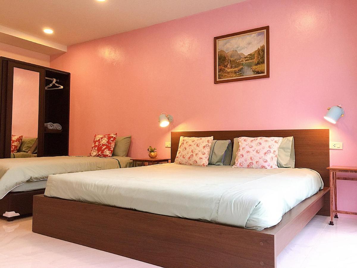 チエンマイ チョール チャン ハウス Bed & Breakfast エクステリア 写真