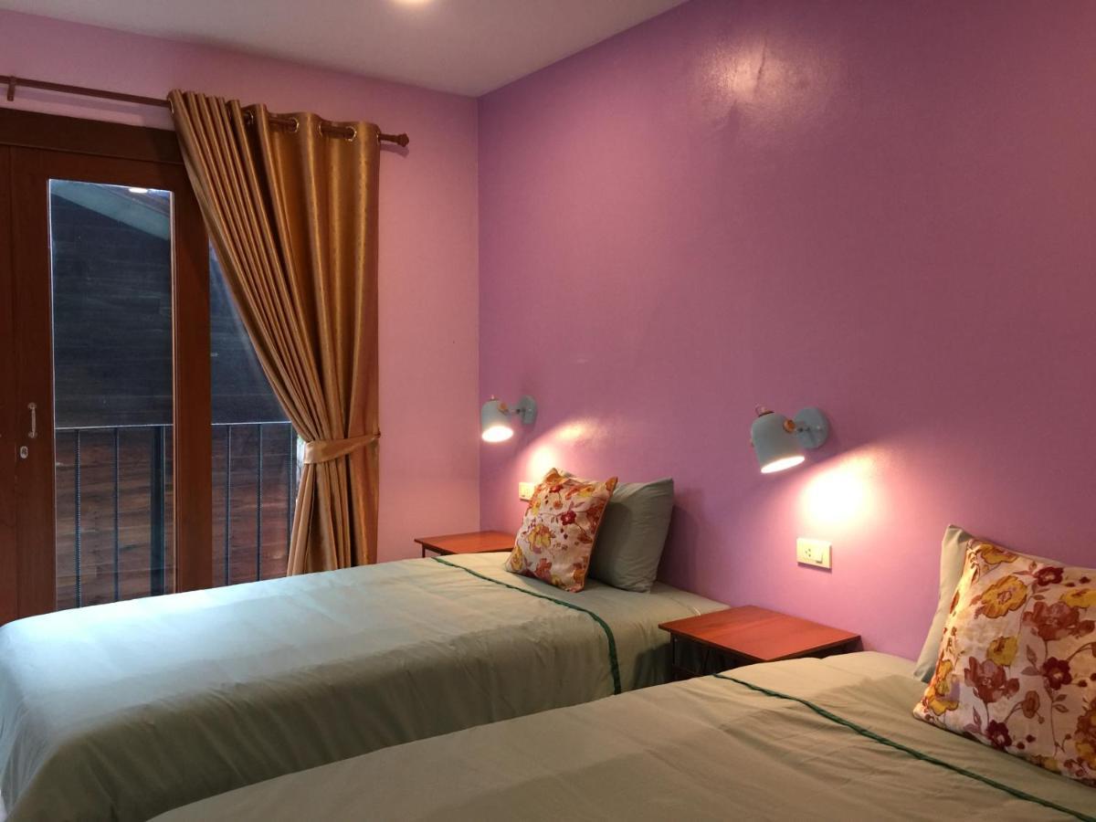チエンマイ チョール チャン ハウス Bed & Breakfast エクステリア 写真
