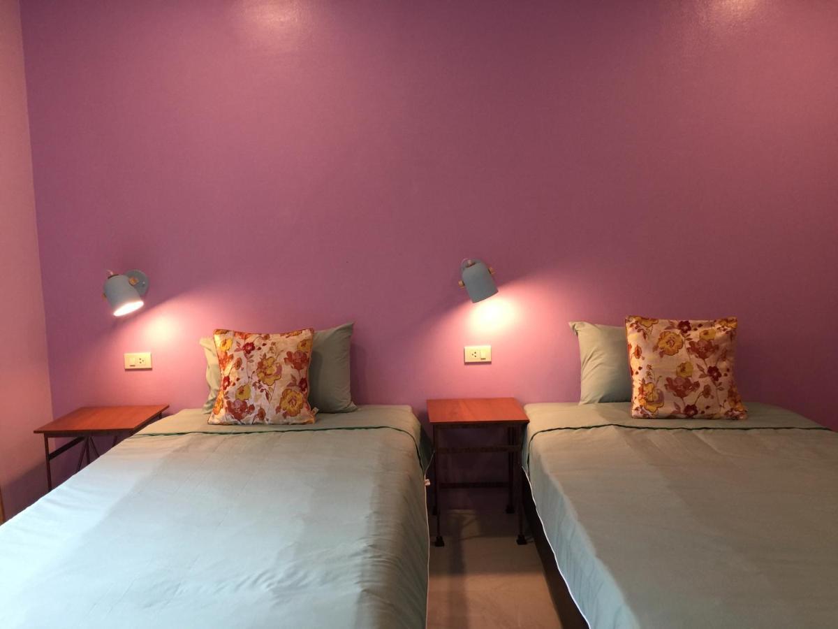チエンマイ チョール チャン ハウス Bed & Breakfast エクステリア 写真