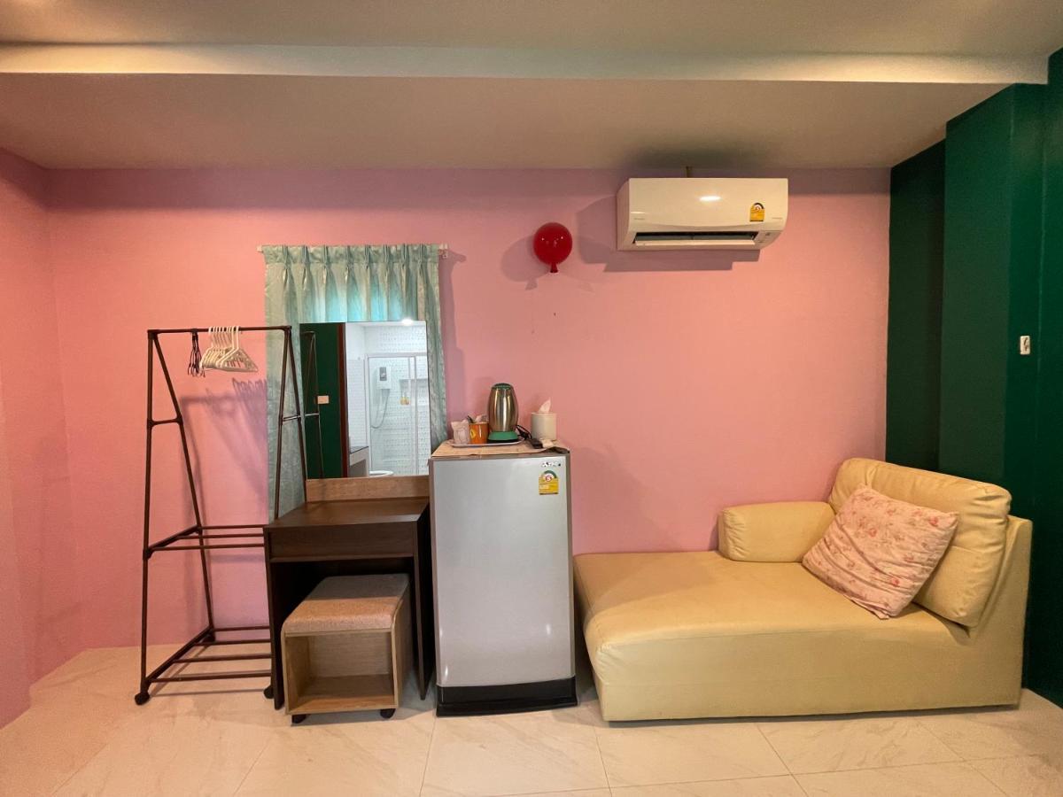 チエンマイ チョール チャン ハウス Bed & Breakfast エクステリア 写真